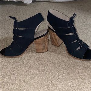 Black Hinge Peep Toe Lace Up Booties